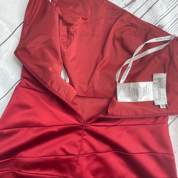 David's Bridal red single shoulder ruched dress - Picture 14 of 15